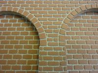 round arches, H0, high right, sandstone-red